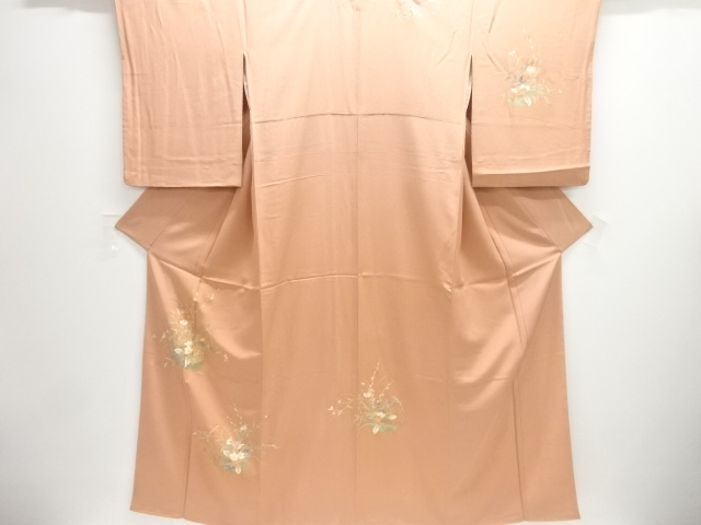 JAPANESE KIMONO / HOMONGI / EMBROIDERY / ONE CREST 